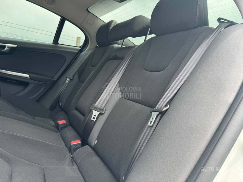 Volvo S60 1.6 E HDI  // N.O.V