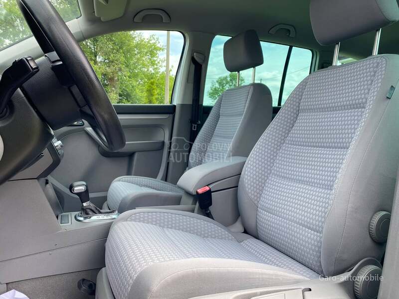 Volkswagen Touran 1.9TDI DSG CH