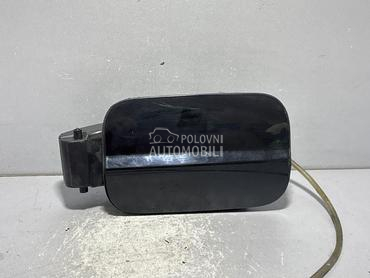 POKLOPAC REZERVOARA za Audi A6