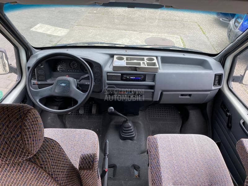 Ford 100 long kamper