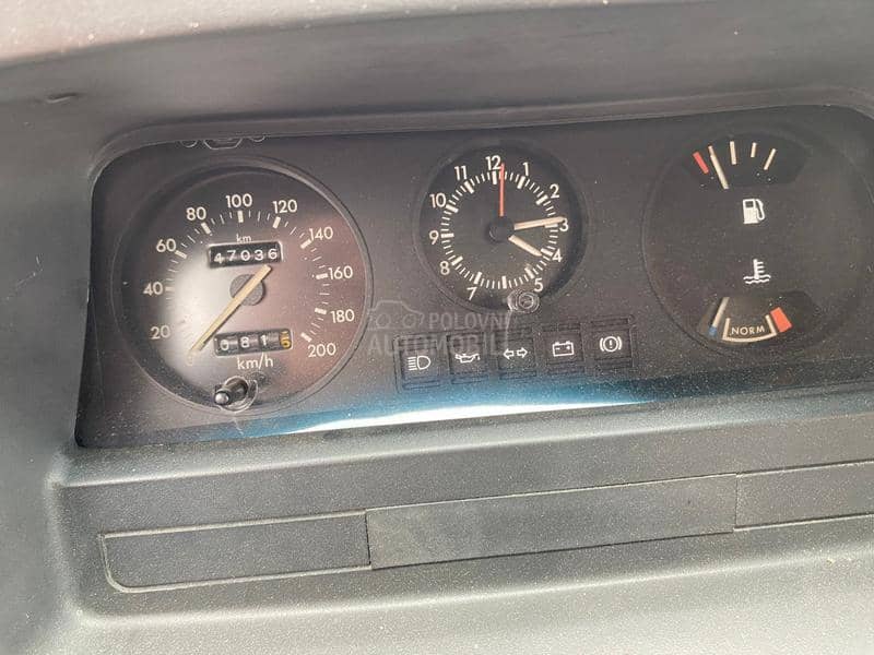 Ford 100 long kamper