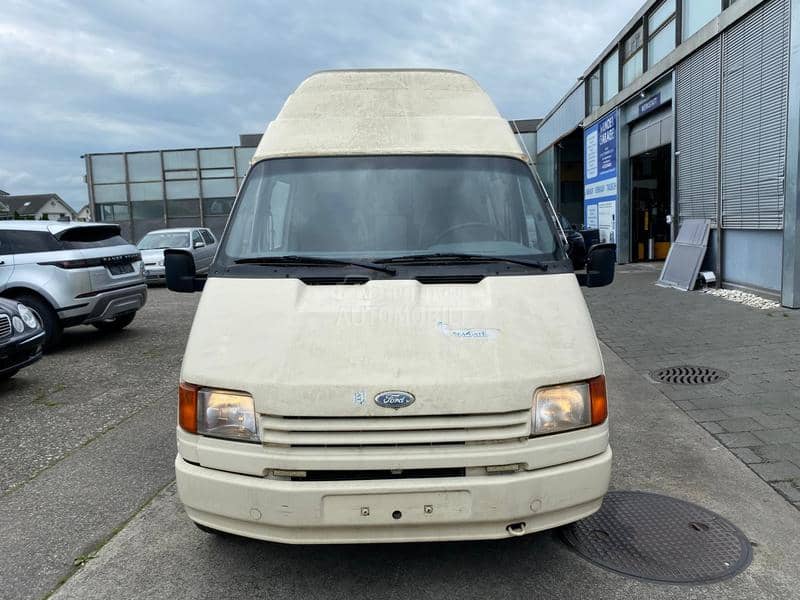 Ford 100 long kamper