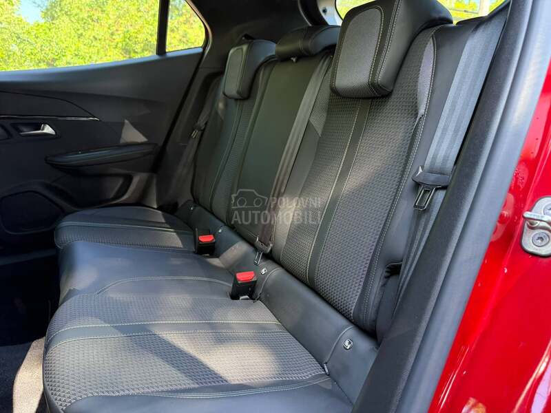 Peugeot 2008 GT/Kamera/3DVirtual