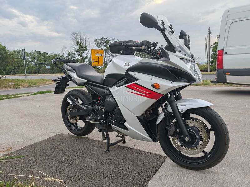 Yamaha Diversion XJ6 600 F