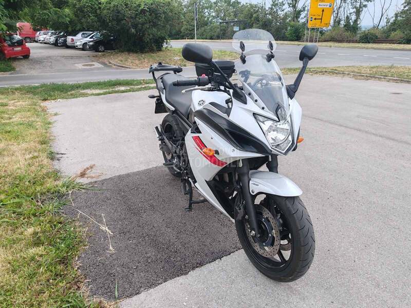 Yamaha Diversion XJ6 600 F