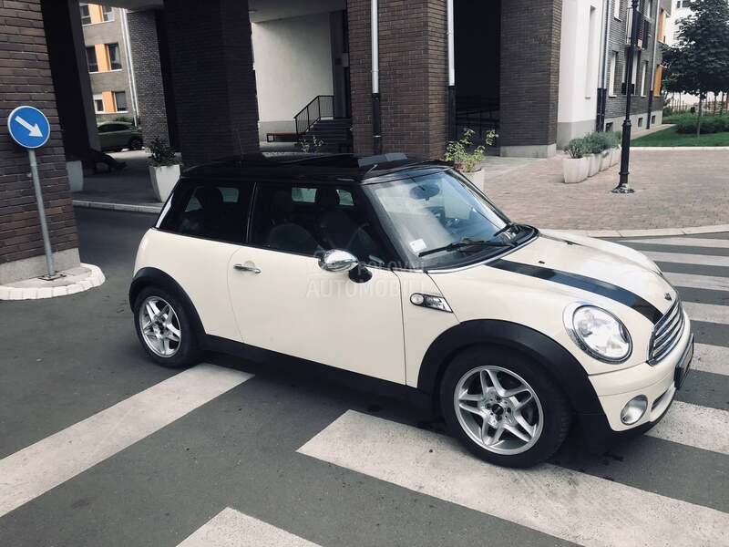 MINI Cooper AUT PANO