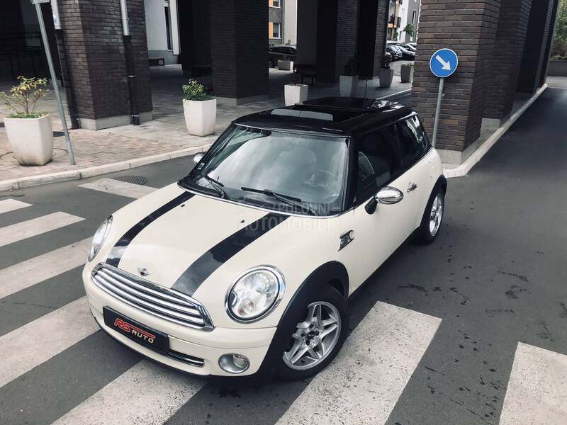MINI Cooper AUT PANO