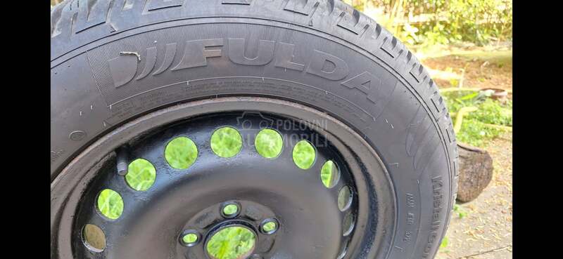 Fulda 215/60 R16 Zimska