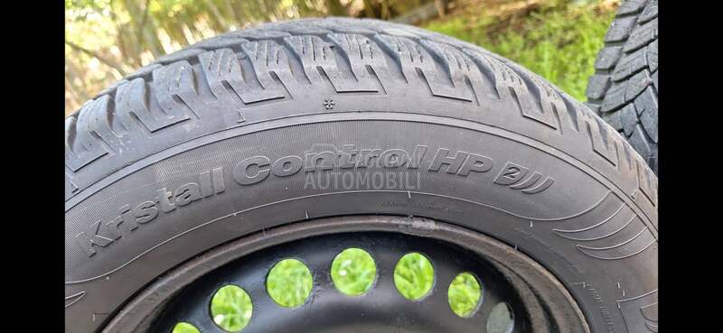Fulda 215/60 R16 Zimska