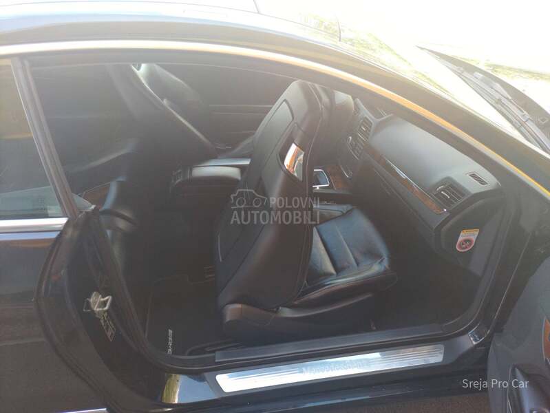 Mercedes Benz E 200 1.8 CGI AMG FUL