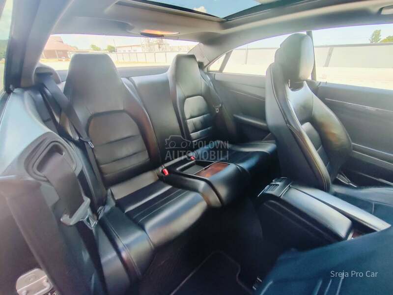 Mercedes Benz E 200 1.8 CGI AMG FUL