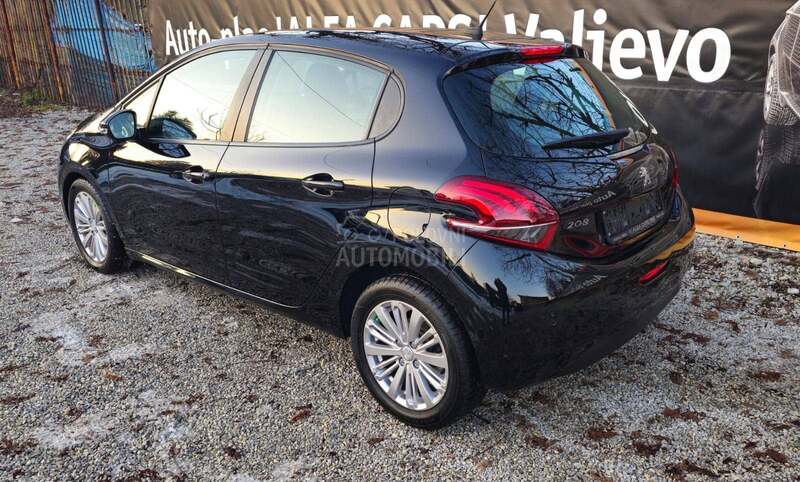 Peugeot 208 1.5hdi/CH/N O O V