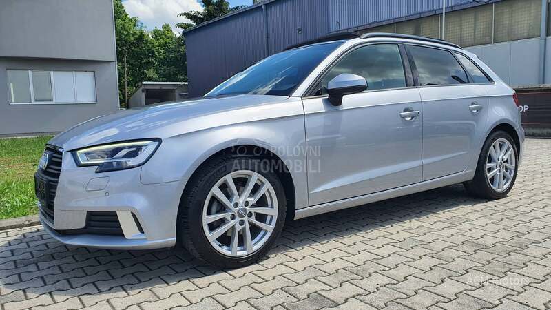 Audi A3 30 g-tron Sport Plus