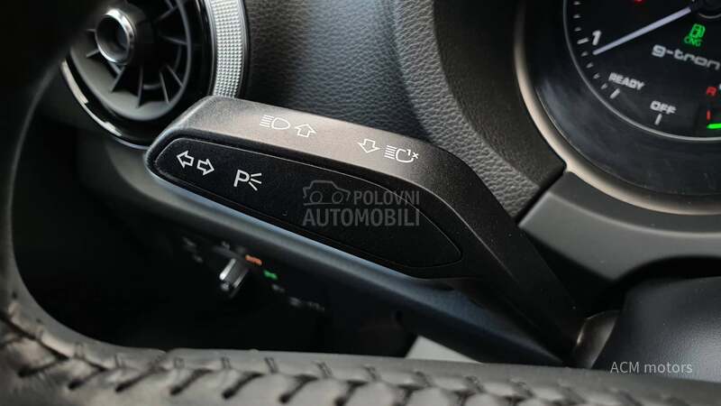 Audi A3 30 g-tron Sport Plus