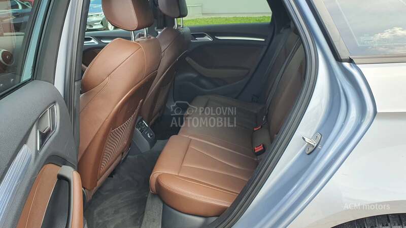 Audi A3 30 g-tron Sport Plus