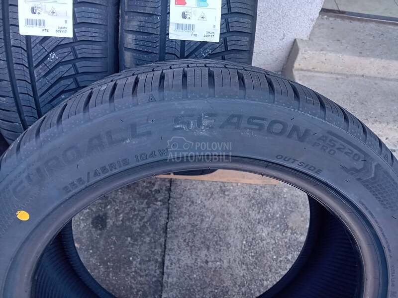 Falken 255/45 R19 Sve sezone
