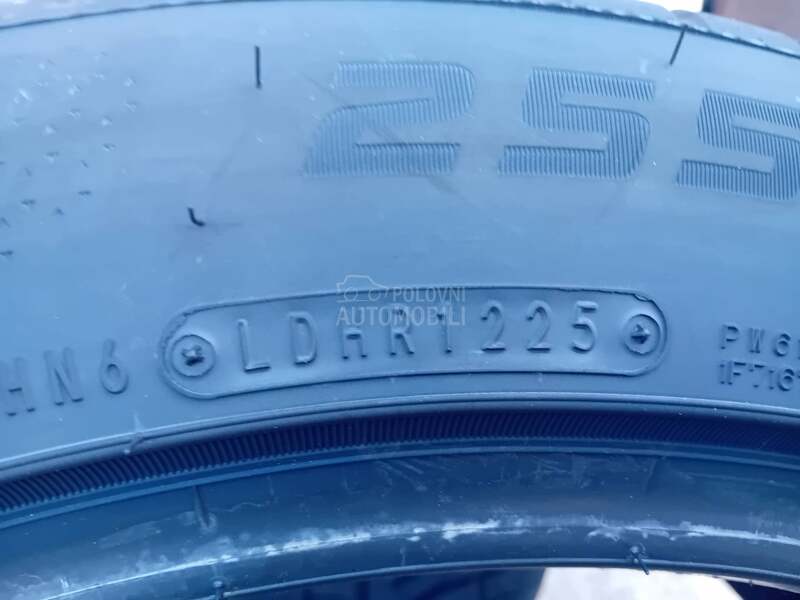 Falken 255/45 R19 Sve sezone