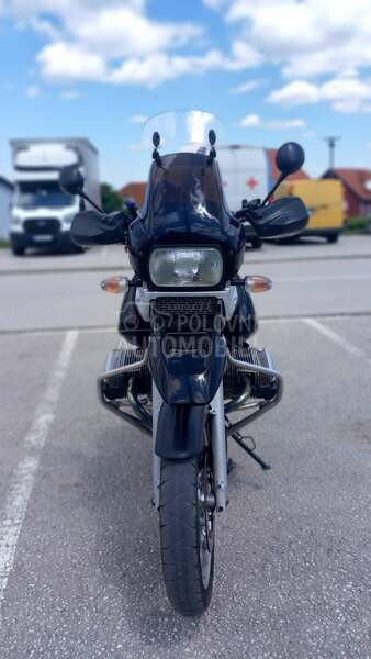 BMW R1100GS