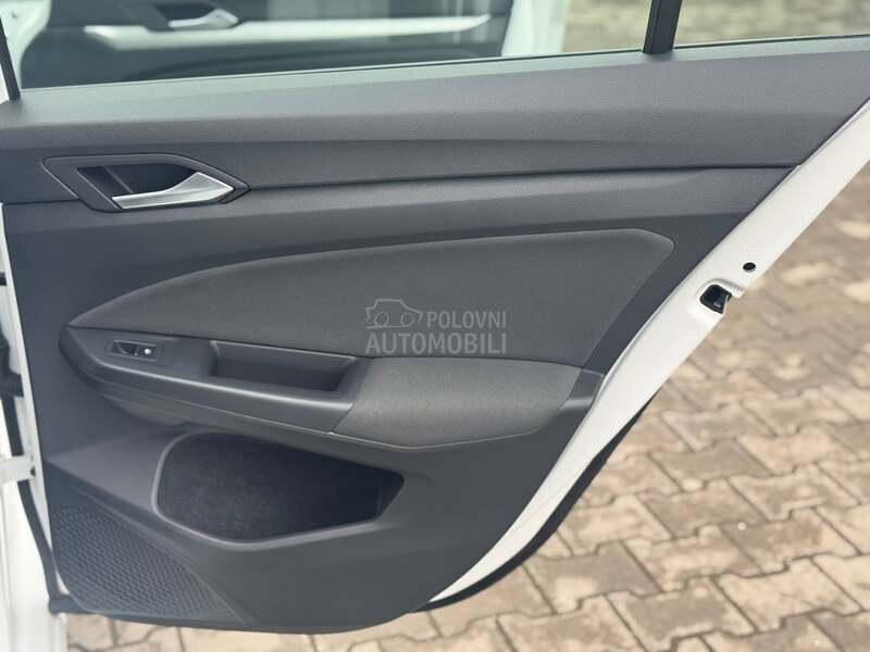 Volkswagen Golf 8 1.5