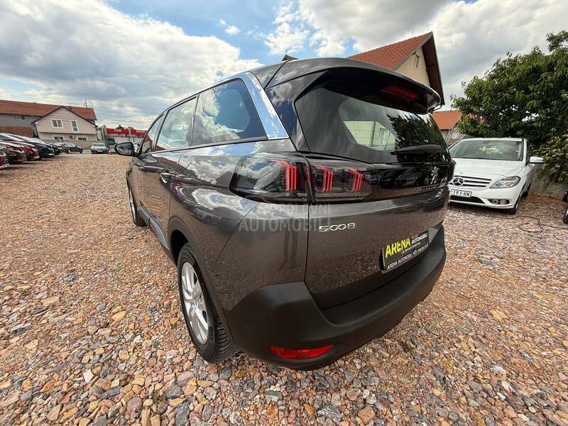 Peugeot 5008 1.5 BLUEHDI/KAMERA