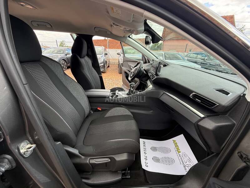 Peugeot 5008 1.5 BLUEHDI/KAMERA