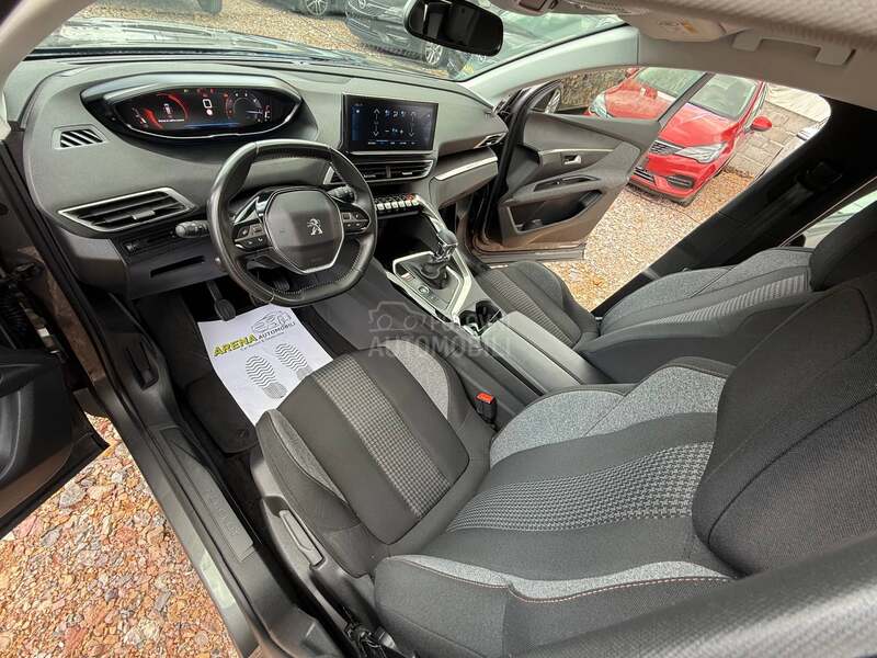 Peugeot 5008 1.5 BLUEHDI/KAMERA