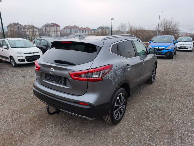 Nissan Qashqai 1.2 T    A K C I J A