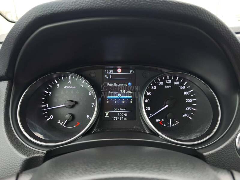 Nissan Qashqai 1.2 T    A K C I J A