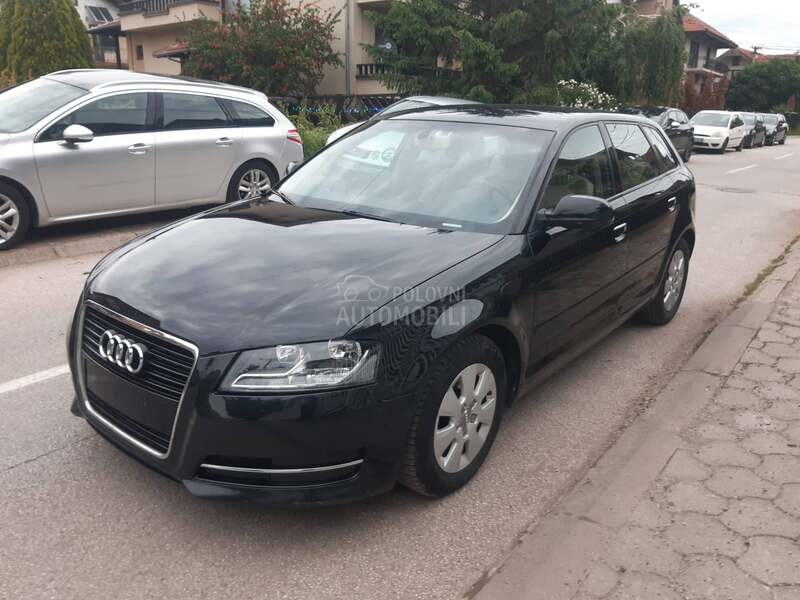 Audi A3 1.6 TDI KOŽA