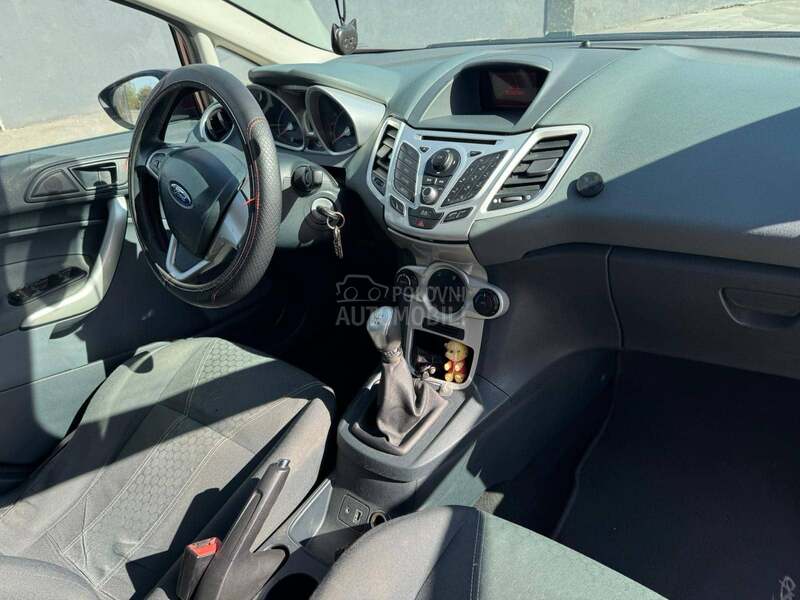 Ford Fiesta 1.6 tdci titanium