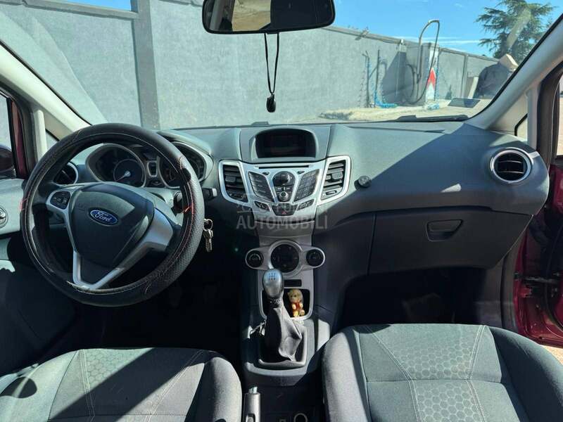 Ford Fiesta 1.6 tdci titanium