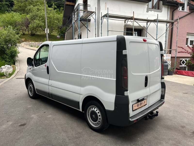 Opel Vivaro 