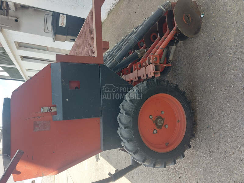Poljostroj zs2500
