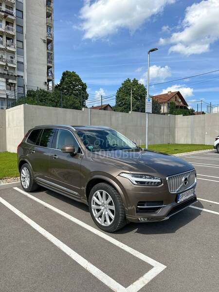 Volvo XC90 D5 INSCRIPTION
