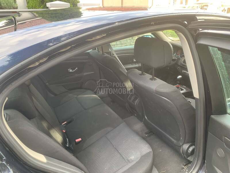 Renault Laguna 
