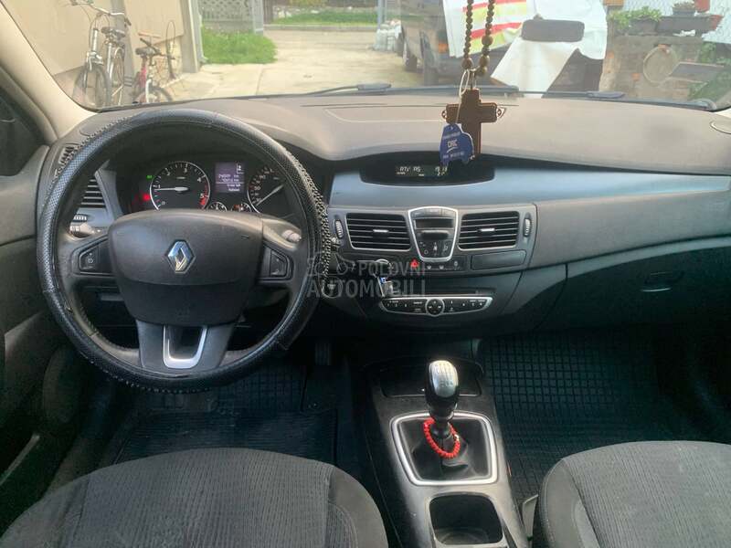 Renault Laguna 