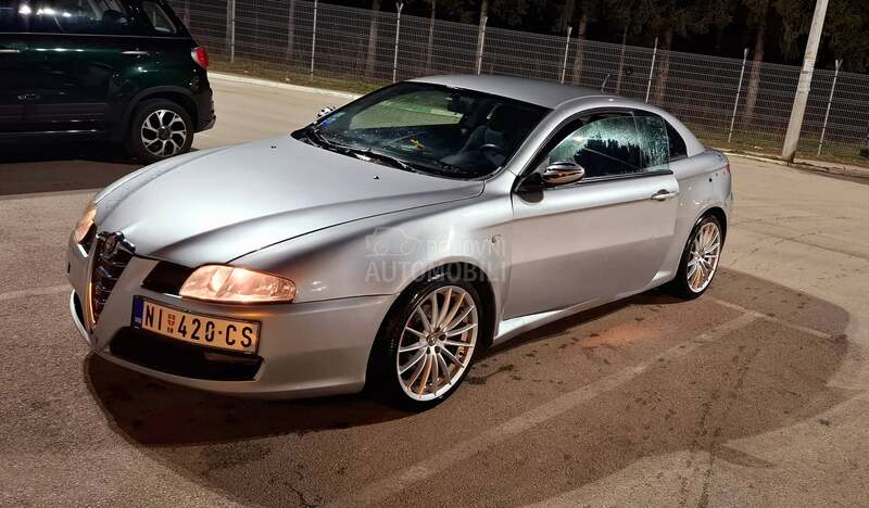 Alfa Romeo GT brera