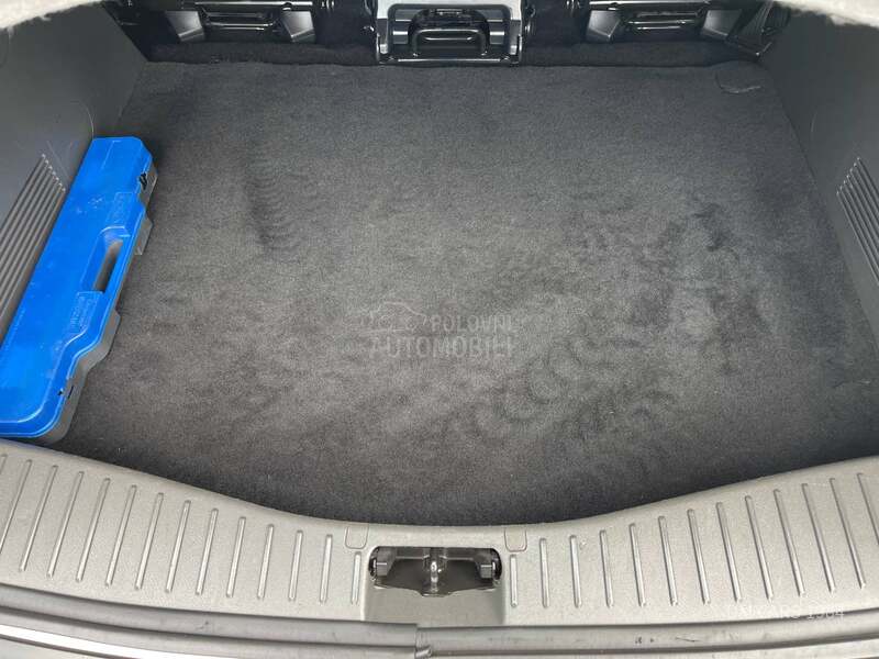Ford C-Max 1.6TDCi Ti.ta.ni.um