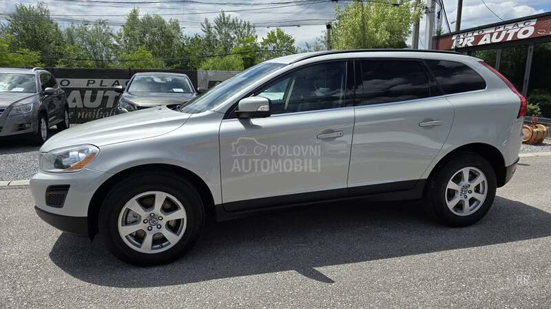 Volvo XC60 2.0 D  N A V I