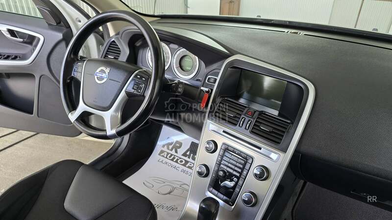 Volvo XC60 2.0 D  N A V I