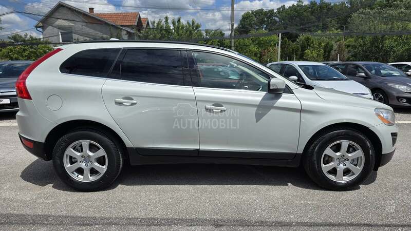 Volvo XC60 2.0 D  N A V I