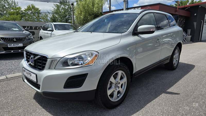 Volvo XC60 2.0 D  N A V I