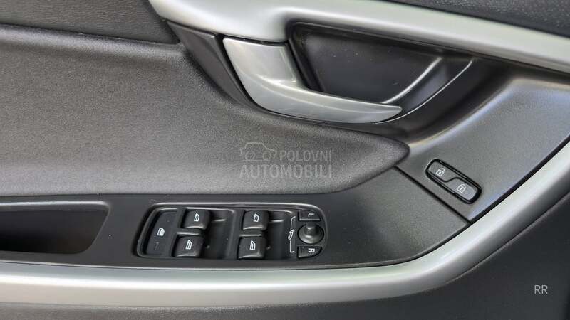 Volvo XC60 2.0 D  N A V I