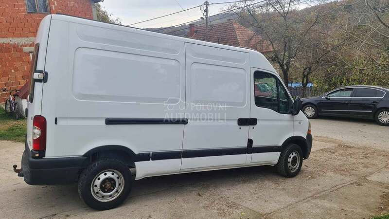 Renault Master 2.5