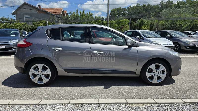 Renault Megane 1.5 DCI  N A V I
