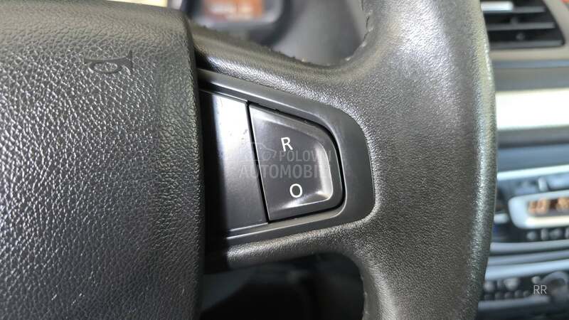 Renault Megane 1.5 DCI  N A V I