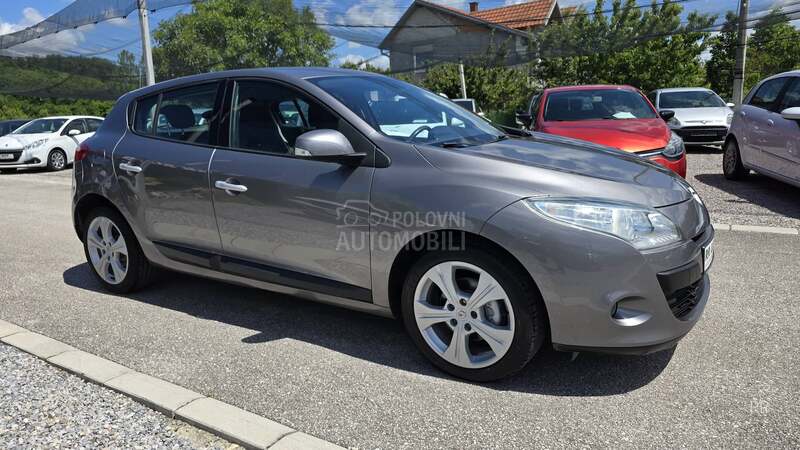 Renault Megane 1.5 DCI  N A V I