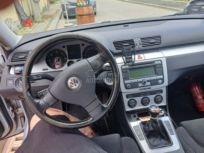 Volkswagen Passat B6 