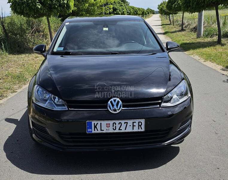 Volkswagen Golf 7 1.2 TSI Bluemotion