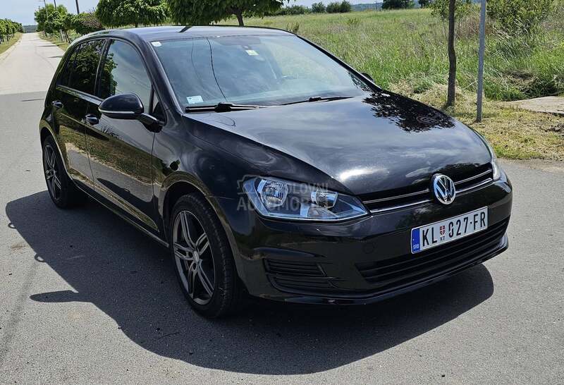 Volkswagen Golf 7 1.2 TSI Bluemotion